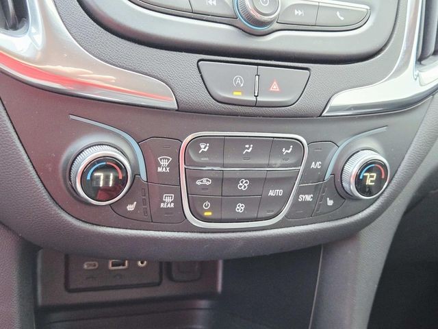 Chevrolet Equinox Vehicle Full-screen Gallery Image 23