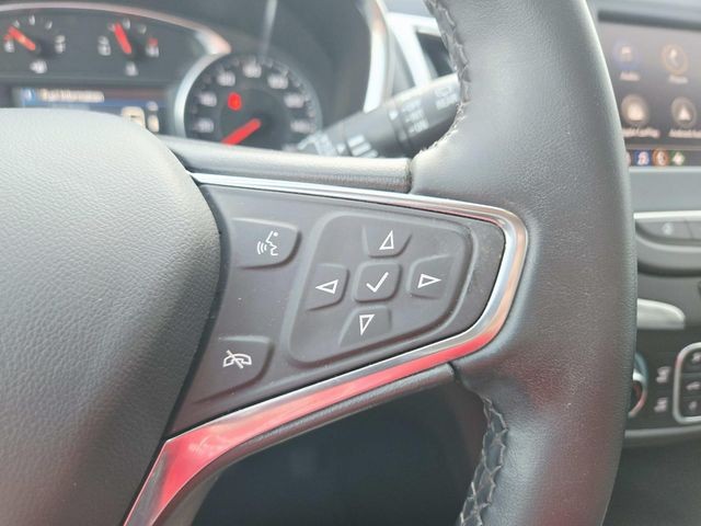 Chevrolet Equinox Vehicle Full-screen Gallery Image 17