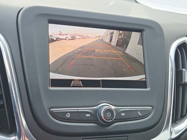 Chevrolet Equinox Vehicle Full-screen Gallery Image 22