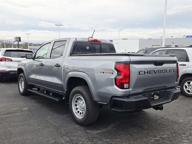 Chevrolet Colorado Vehicle Full-screen Gallery Image 02