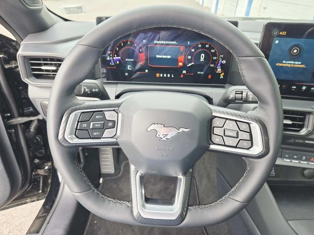 Ford Mustang Vehicle Full-screen Gallery Image 13