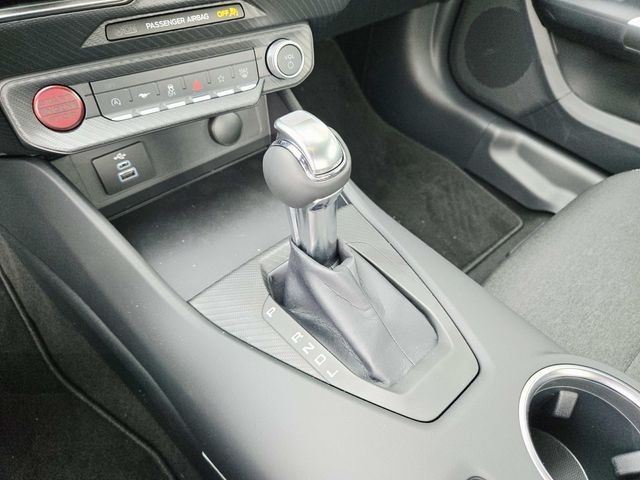 Ford Mustang Vehicle Full-screen Gallery Image 21