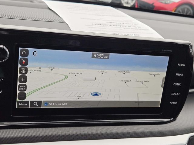 Kia K5 Vehicle Full-screen Gallery Image 22