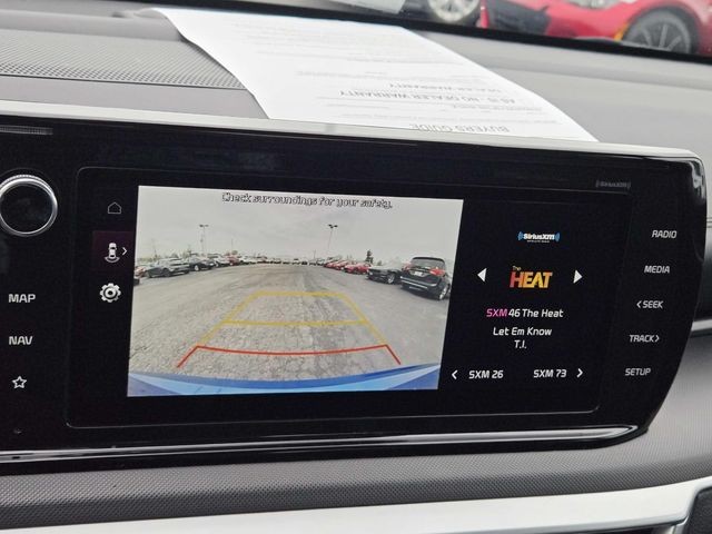 Kia K5 Vehicle Full-screen Gallery Image 23