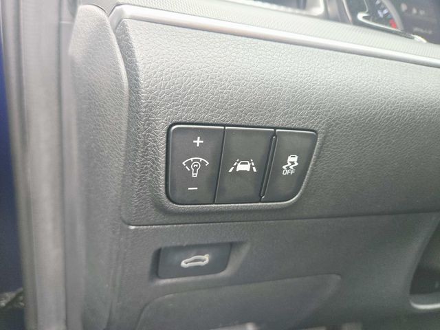 Kia K5 Vehicle Full-screen Gallery Image 28