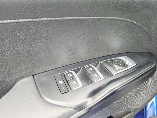 Kia K5 Vehicle Full-screen Gallery Image 30