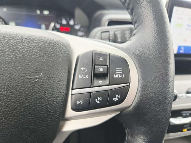 Ford Explorer Vehicle Full-screen Gallery Image 20