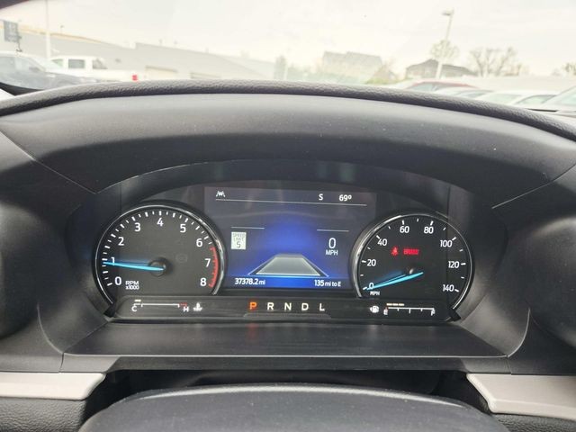 Ford Explorer Vehicle Full-screen Gallery Image 21