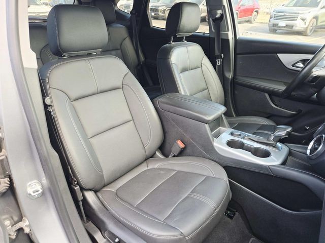 Chevrolet Blazer Vehicle Full-screen Gallery Image 12