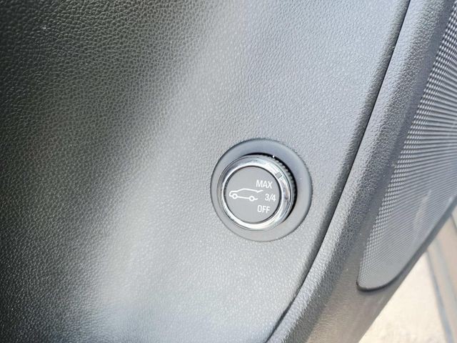 Chevrolet Blazer Vehicle Full-screen Gallery Image 31