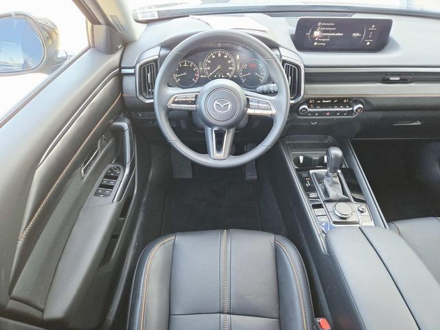 Mazda CX-50 Vehicle Full-screen Gallery Image 08