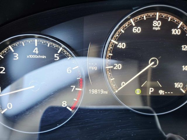 Mazda CX-50 Vehicle Full-screen Gallery Image 20