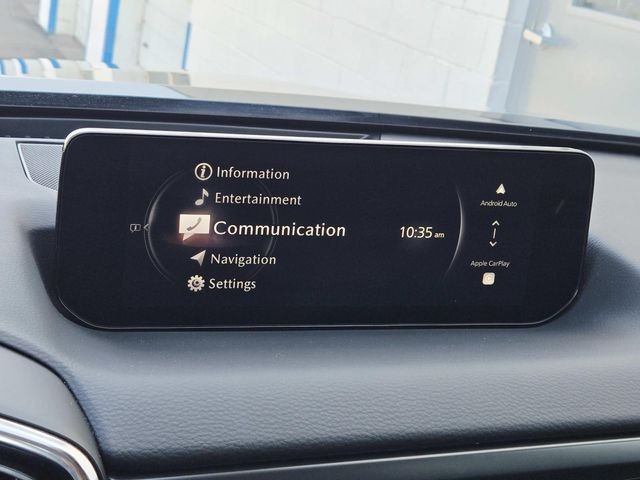 Mazda CX-50 Vehicle Full-screen Gallery Image 22