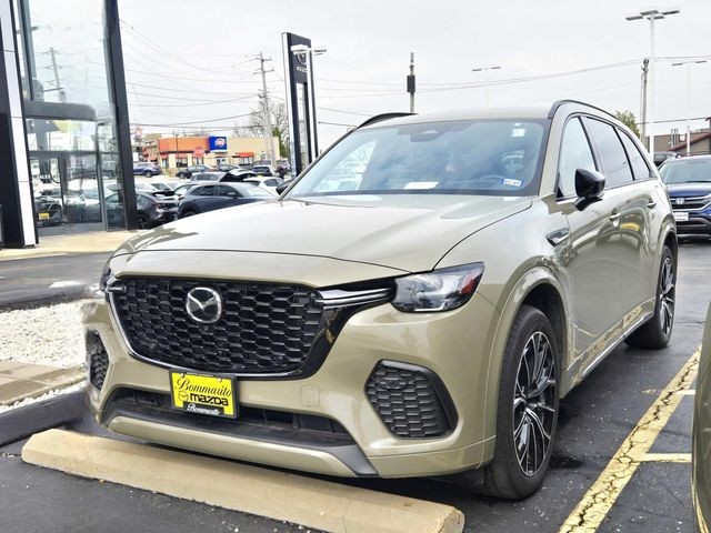 Mazda CX-70 Vehicle Full-screen Gallery Image 04