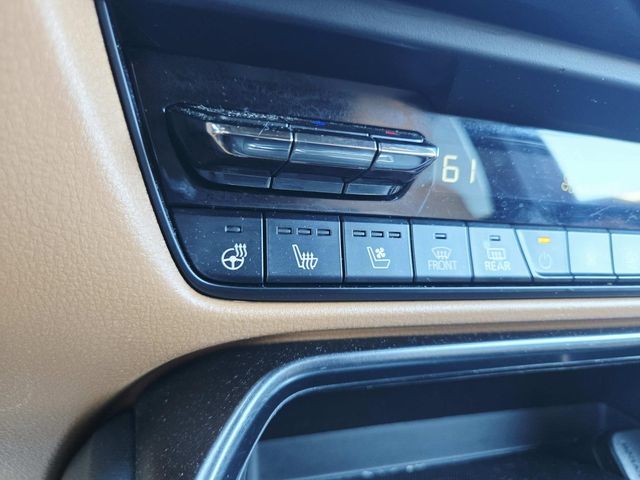 Mazda CX-70 Vehicle Full-screen Gallery Image 15