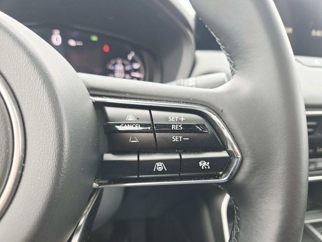 Mazda CX-70 PHEV Vehicle Full-screen Gallery Image 18