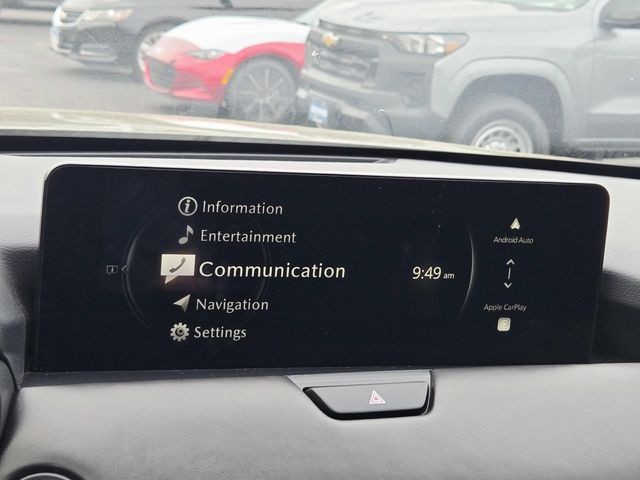 Mazda CX-70 PHEV Vehicle Full-screen Gallery Image 22