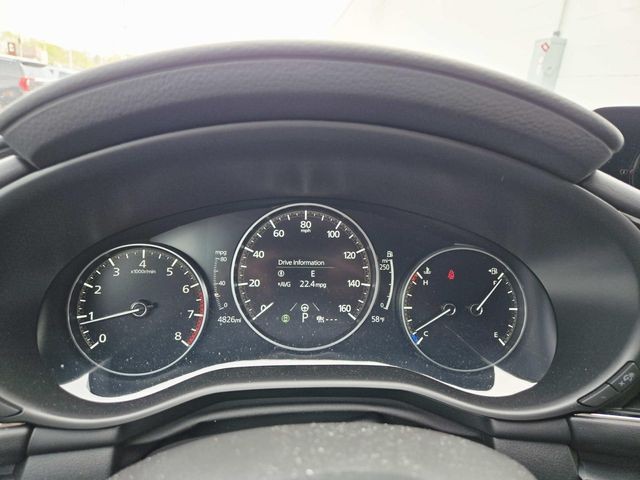 Mazda Mazda3 Vehicle Full-screen Gallery Image 19