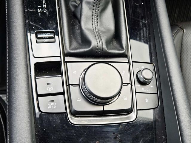 Mazda Mazda3 Vehicle Full-screen Gallery Image 28