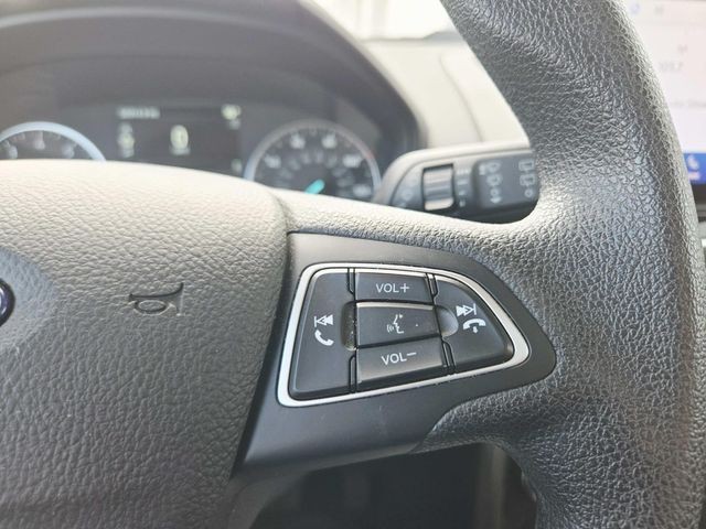 Ford EcoSport Vehicle Full-screen Gallery Image 17