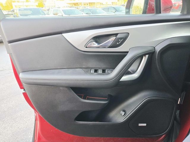 Chevrolet Blazer Vehicle Full-screen Gallery Image 32