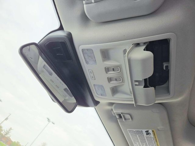 Ford Bronco Sport Vehicle Full-screen Gallery Image 30