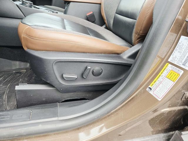 Ford Bronco Sport Vehicle Full-screen Gallery Image 36