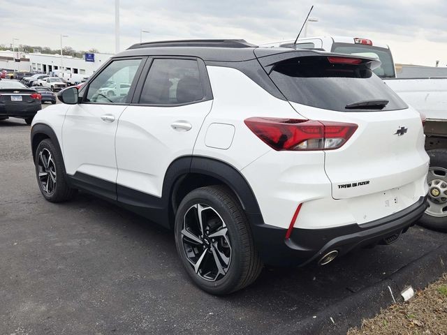 Chevrolet Trailblazer Vehicle Full-screen Gallery Image 03