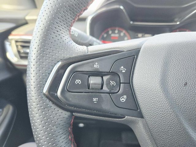 Chevrolet Trailblazer Vehicle Full-screen Gallery Image 15