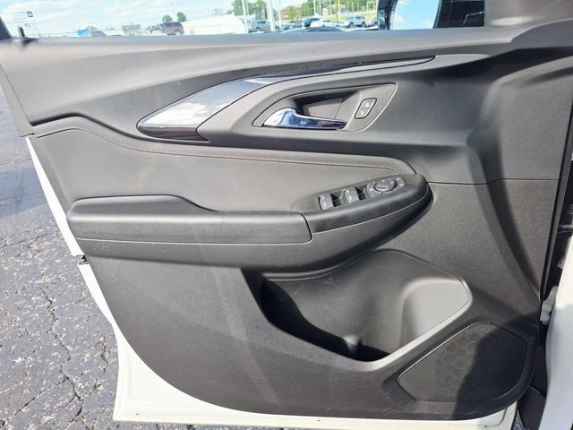 Chevrolet Trailblazer Vehicle Full-screen Gallery Image 26