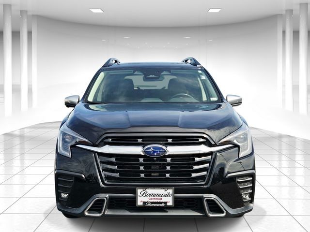 Subaru Ascent Vehicle Full-screen Gallery Image 05