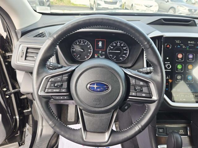 Subaru Ascent Vehicle Full-screen Gallery Image 18