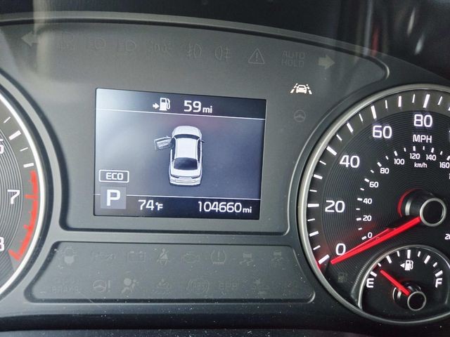 Kia Optima Vehicle Full-screen Gallery Image 19