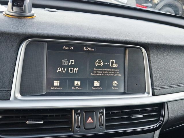 Kia Optima Vehicle Full-screen Gallery Image 21