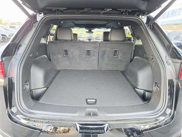 Chevrolet Blazer Vehicle Full-screen Gallery Image 11