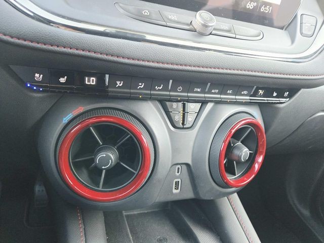 Chevrolet Blazer Vehicle Full-screen Gallery Image 26