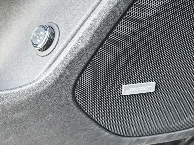 Chevrolet Blazer Vehicle Full-screen Gallery Image 36