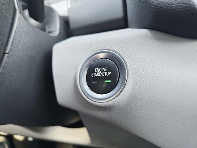 GMC Terrain Vehicle Full-screen Gallery Image 26