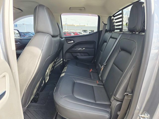 Chevrolet Colorado Vehicle Full-screen Gallery Image 09
