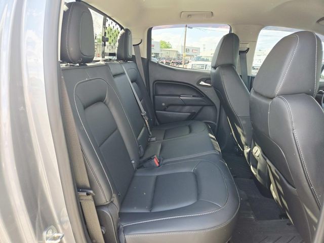 Chevrolet Colorado Vehicle Full-screen Gallery Image 13