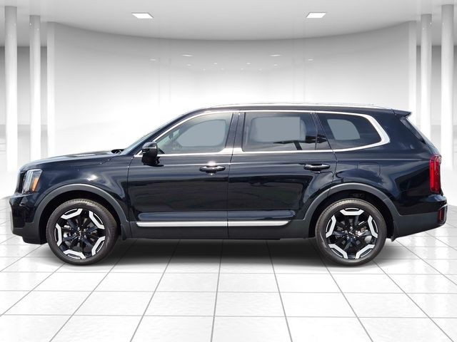 Kia Telluride Vehicle Full-screen Gallery Image 02
