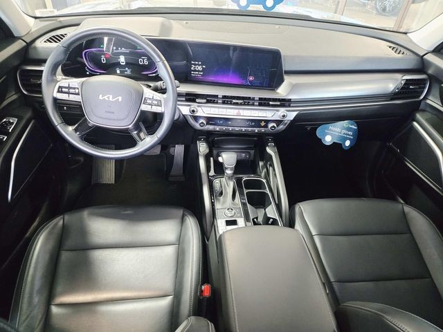 Kia Telluride Vehicle Full-screen Gallery Image 07