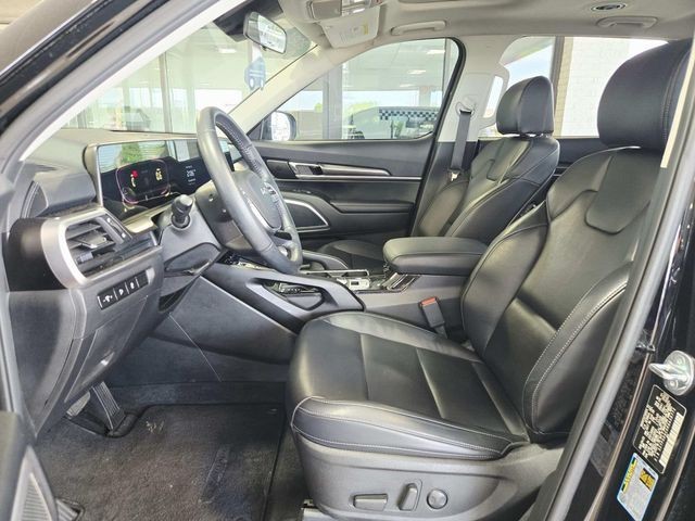 Kia Telluride Vehicle Full-screen Gallery Image 09