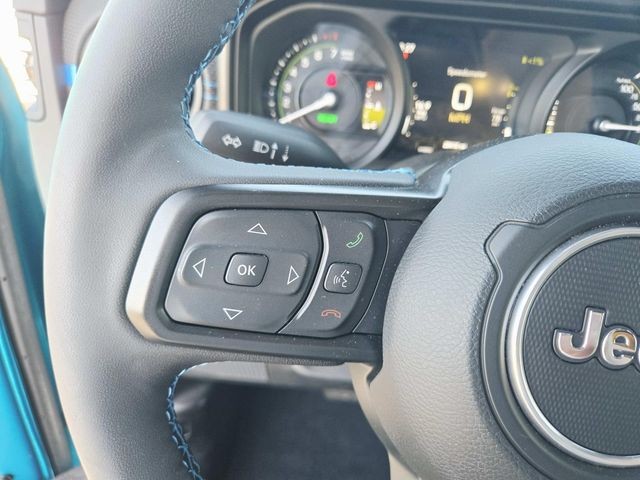 Jeep Wrangler 4xe Vehicle Full-screen Gallery Image 20