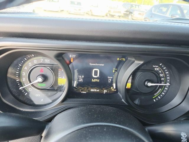Jeep Wrangler 4xe Vehicle Full-screen Gallery Image 22