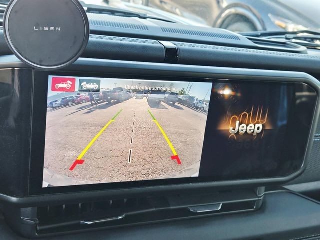 Jeep Wrangler 4xe Vehicle Full-screen Gallery Image 27