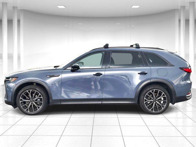 Mazda CX-70 PHEV Vehicle Full-screen Gallery Image 02