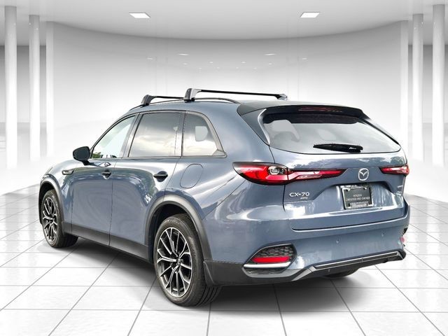 Mazda CX-70 PHEV Vehicle Full-screen Gallery Image 03