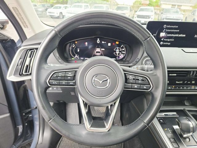 Mazda CX-70 PHEV Vehicle Full-screen Gallery Image 16