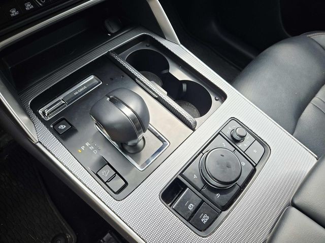 Mazda CX-70 PHEV Vehicle Full-screen Gallery Image 27